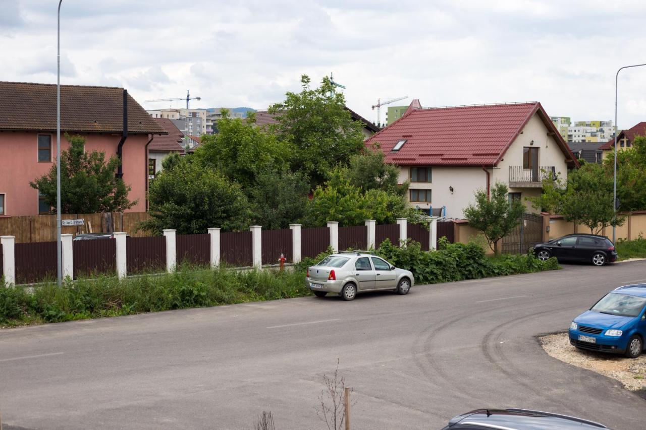 Appartamento Casa Georgi Coresi Braşov Esterno foto